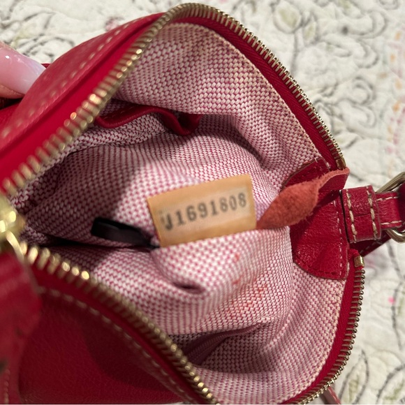 Dooney and Bourke red crossbody - Picture 6 of 9
